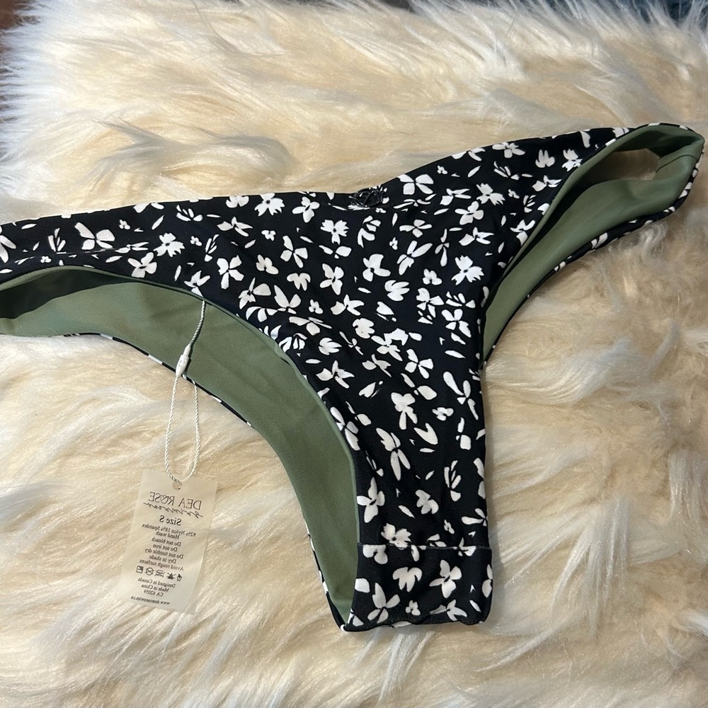 Dea Rose bikini bottom reversible